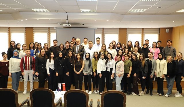 SANKO Üniversitesinde “Ameliyathanede Güvenli Cerrahi” Konferansı Düzenlendi