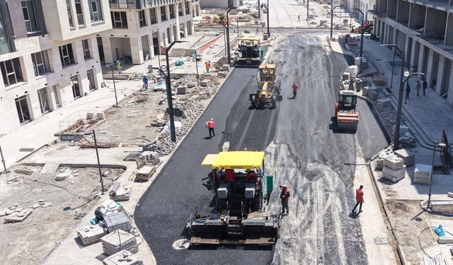 Trabzon Bulvarı ve Kentsel Tasarım Alanlarına asfalt!