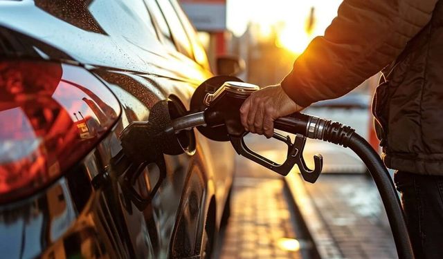 Motorine Yeni Zam Kapıda! Gece Yarısından İtibaren Fiyatlar Yükseliyor