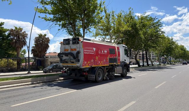 Büyükşehir, Daha Temiz Bir Kahramanmaraş İçin Bayramda da Sahada!