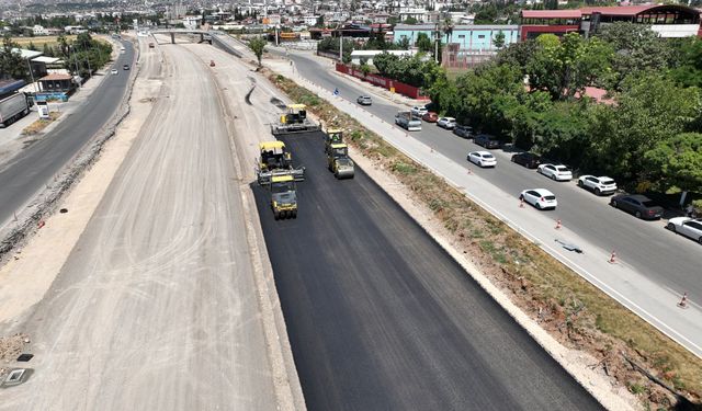Sanayi Kavşağı’nda Asfalt Serimi başladı!