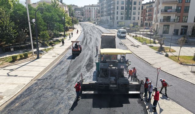 Büyükşehir, Zübeyde Hanım’da İkinci Etaba Asfalta Başladı!
