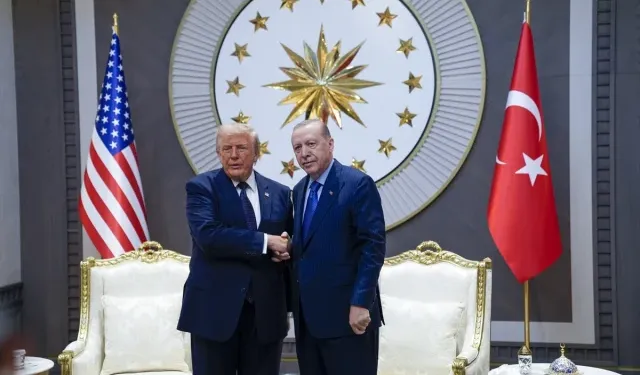 ABD Başkanı Donald Trump Ankara'da! Cumhurbaşkanı Erdoğan Resmi Törenle Karşıladı