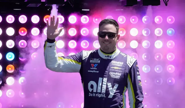 Alex Bowman Neden Emekli Oluyor? NASCAR Yıldızı Kararının Detaylarını Açıkladı