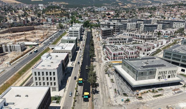 Azerbaycan Mahallesi’nde Asfalt Mesaisi!