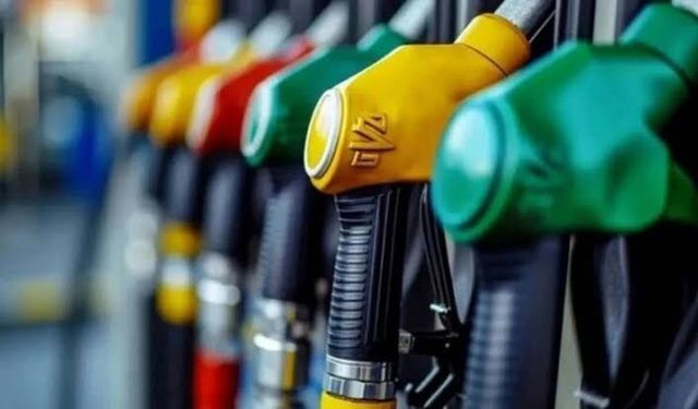 Benzine Yeni Zam Geliyor! Perşembe Günü Tabelalar Değişecek