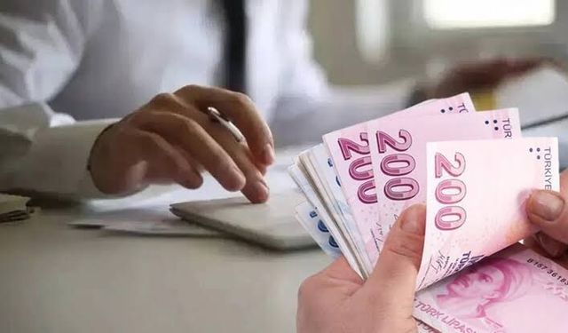 Memur ve Memur Emeklilerinin Zamlı Maaşları Belli Oldu! Öğretmen, Polis, Doktor, Vaiz... İşte Yeni Maaşlar ve Maaş Farkı