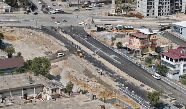Lütfi Köker Bulvarı’nda Yenileme Sürüyor!