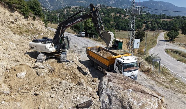 Andırın Kırsalına Modern Ulaşım Hamlesi!