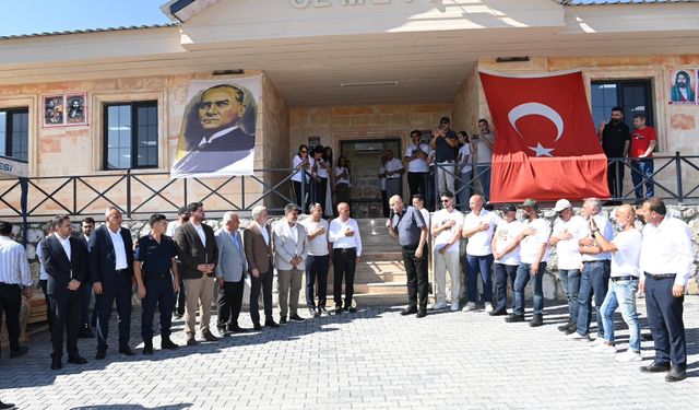 Büyükşehir’den Göksun Yeşilköy’de 3 Milyonluk Sıcak Asfalt Yatırımı
