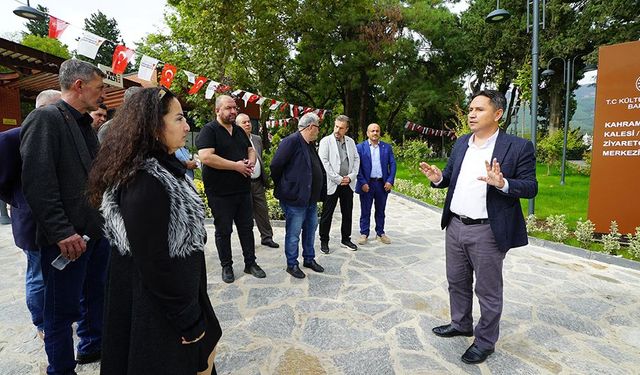 Muhtarlar Kahramanmaraş Kalesi’nde Tarih Yolculuğuna çıktı!