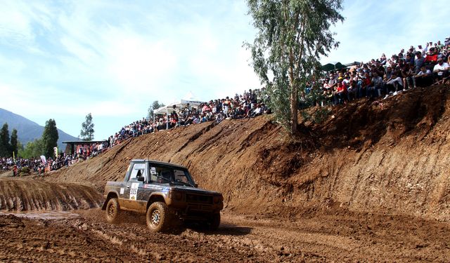 Fethiye’de Off-Road yarışları nefes kesti