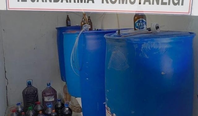 Mut'ta bin 75 litre kaçak içki ele geçirildi