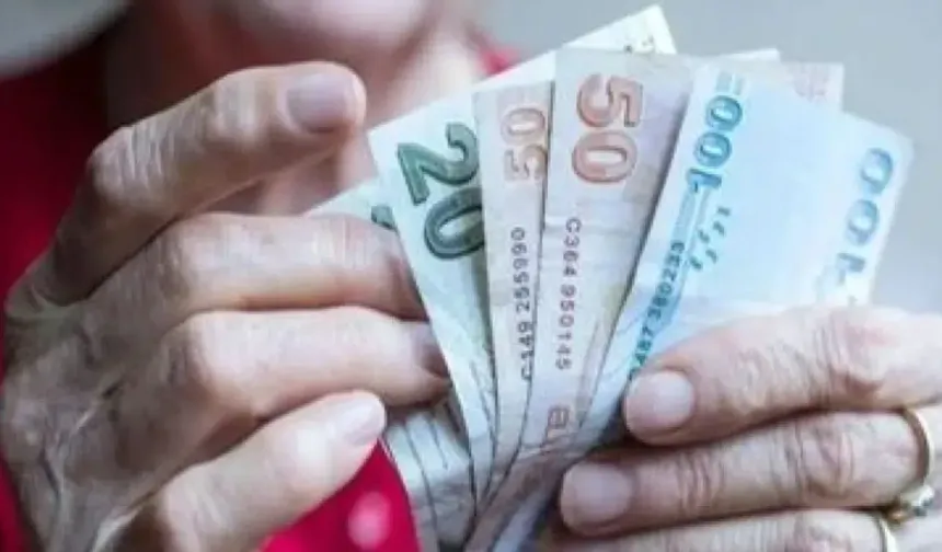 Bayram ikramiyesi 4 bin oldu! İşte hesaplara yatacağı tarihler…
