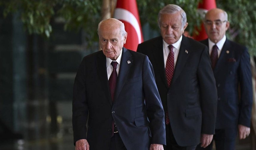 MHP'de 'İstanbul' depremi!