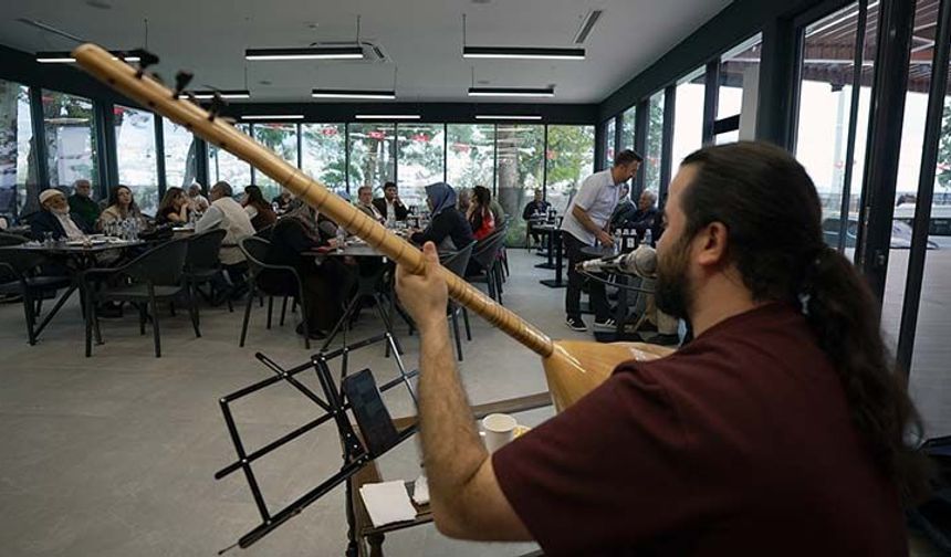 Büyükşehir’den Yaşlılara Sazlı Sözlü Kale Eğlencesi!