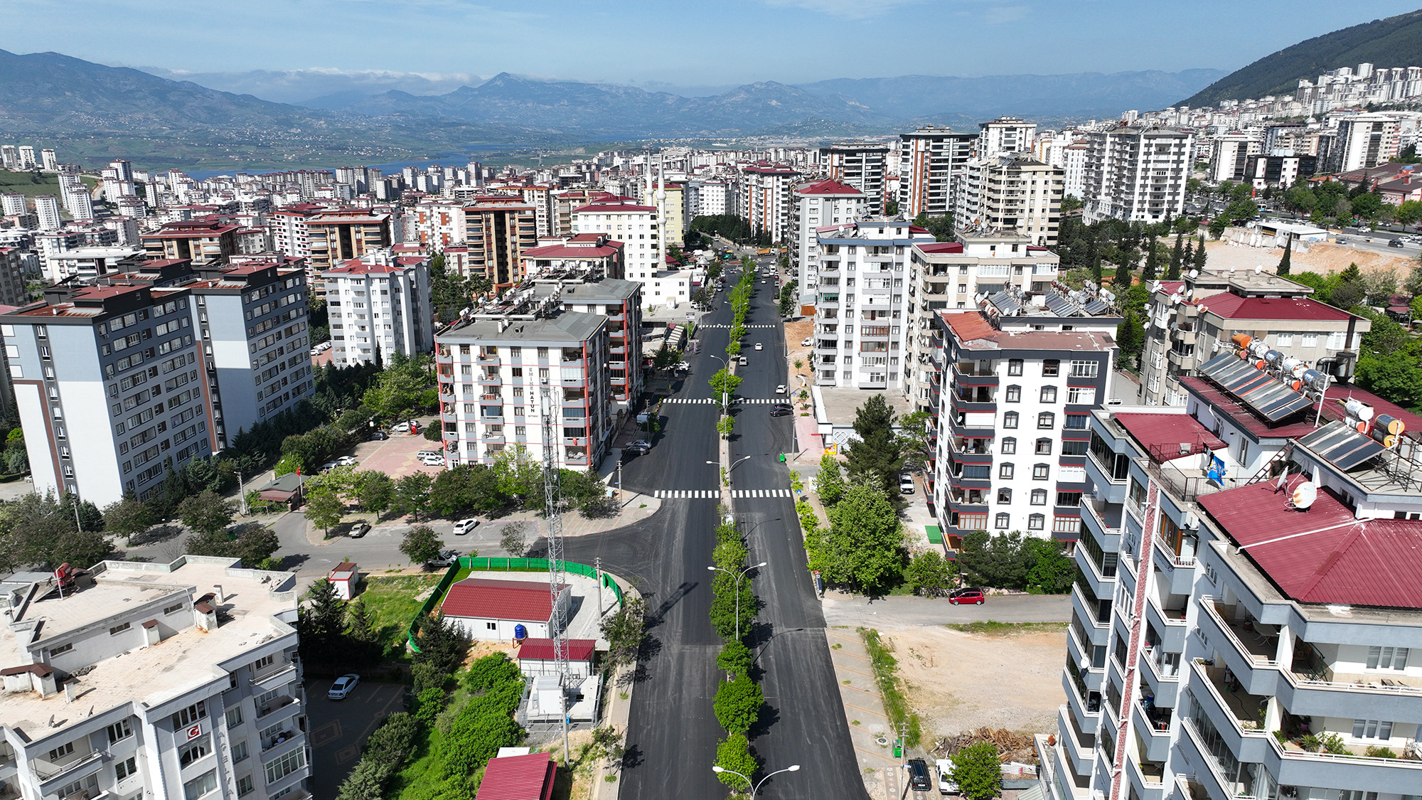 Başkonuş Caddesi (8)