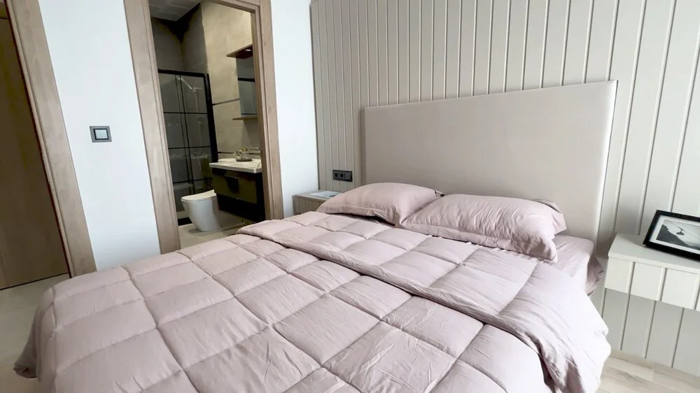 1 F Y J N N Y Uuzqkduc Waq Vw