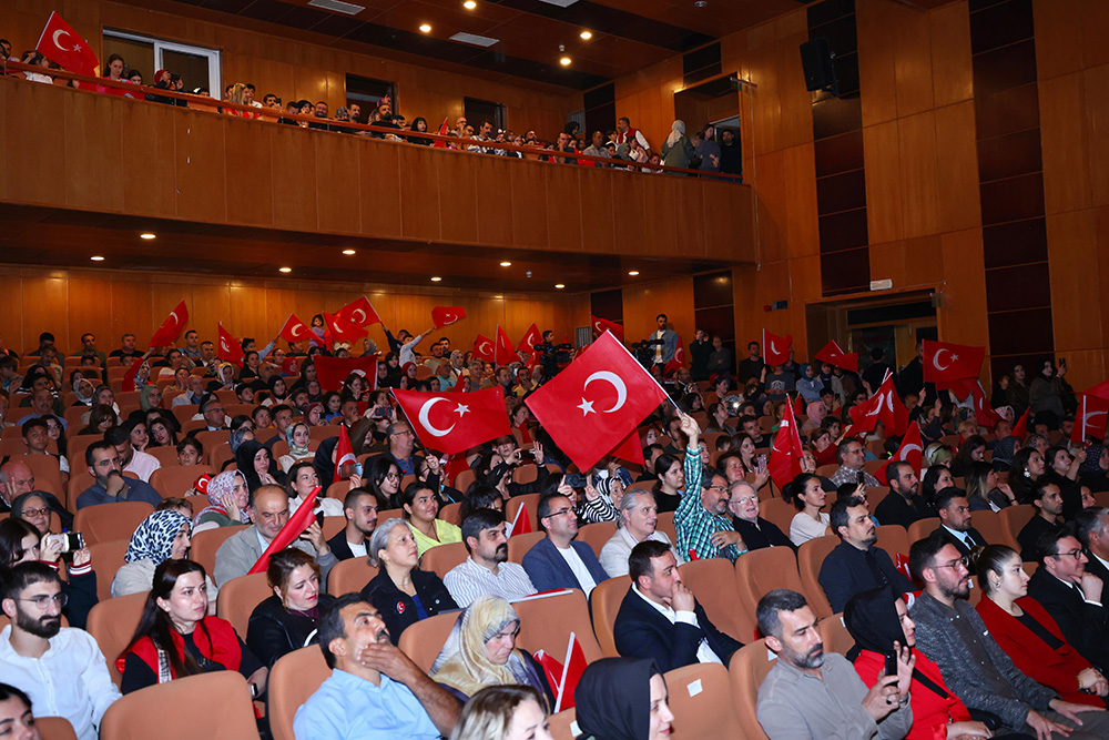 Whatsapp Image 2025 10 28 At 21.37.47