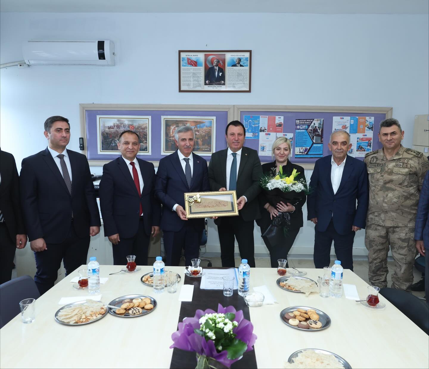 573151839 17853119232569096 2616876142061017890 N