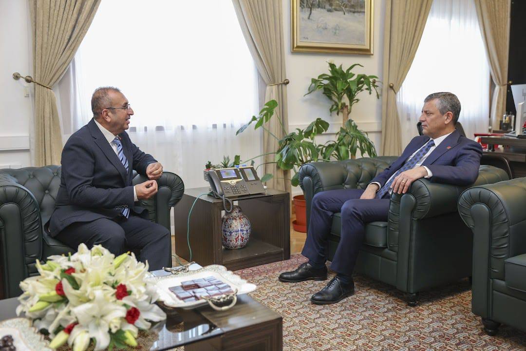 584707357 4248626498727404 5960472680070492673 N