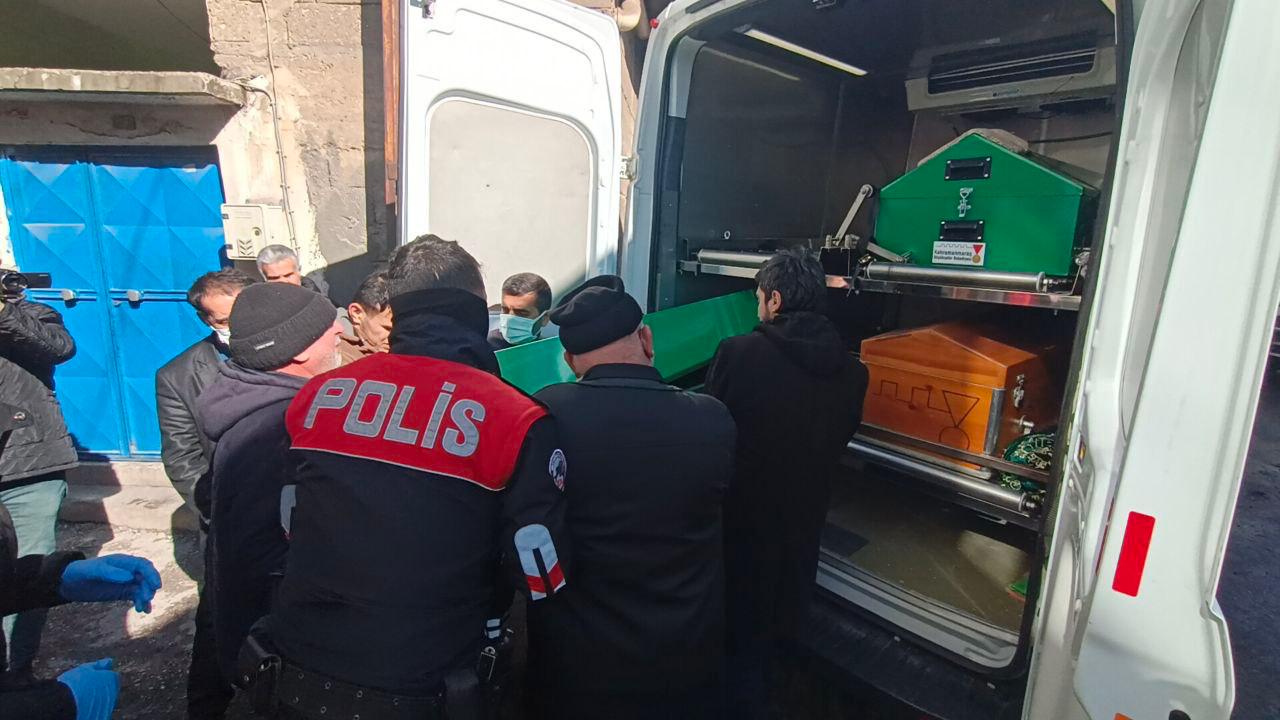 Efca8946 F2Bc 4Ab6 9F65 9Fecea53612A