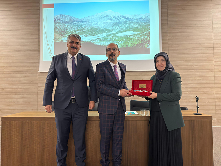 Whatsapp Image 2025 11 13 At 11.57.54