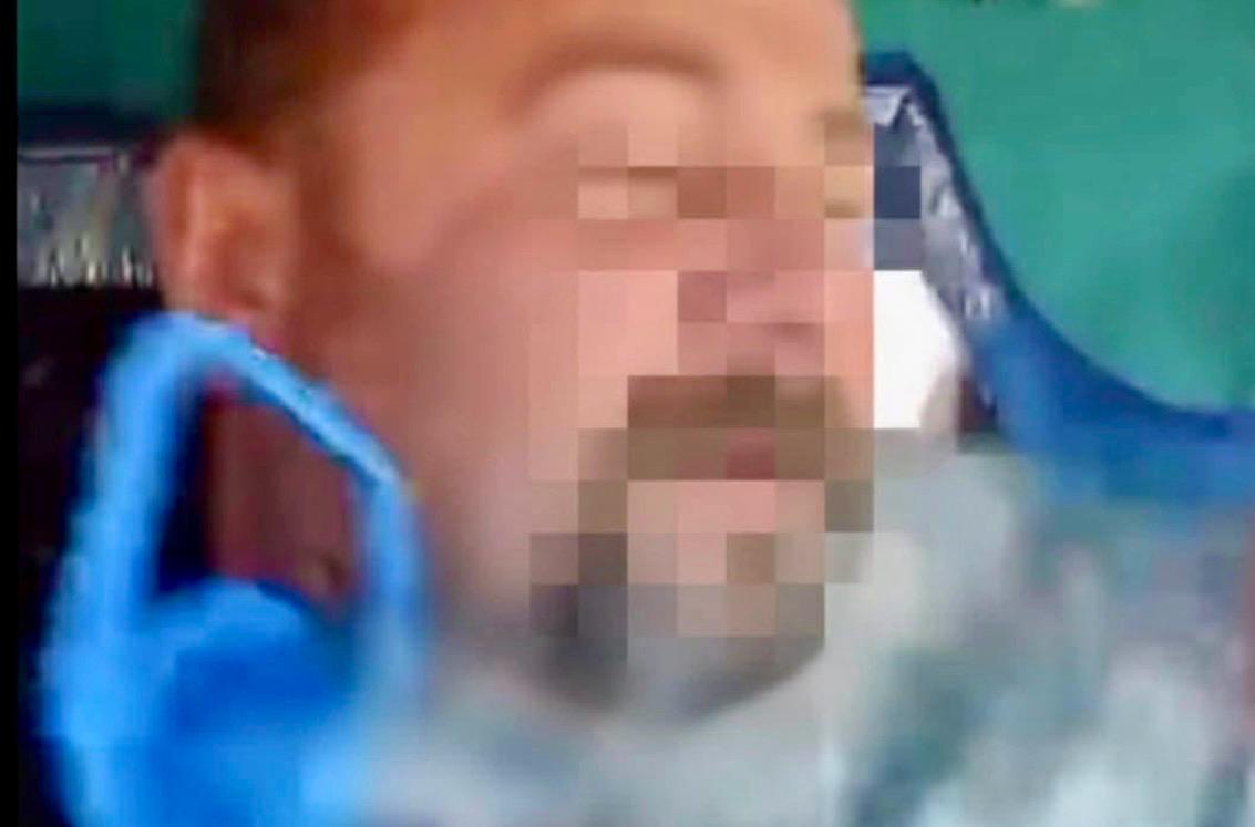 69A256D7 4C95 49D9 8Eb6 Df64D598A181