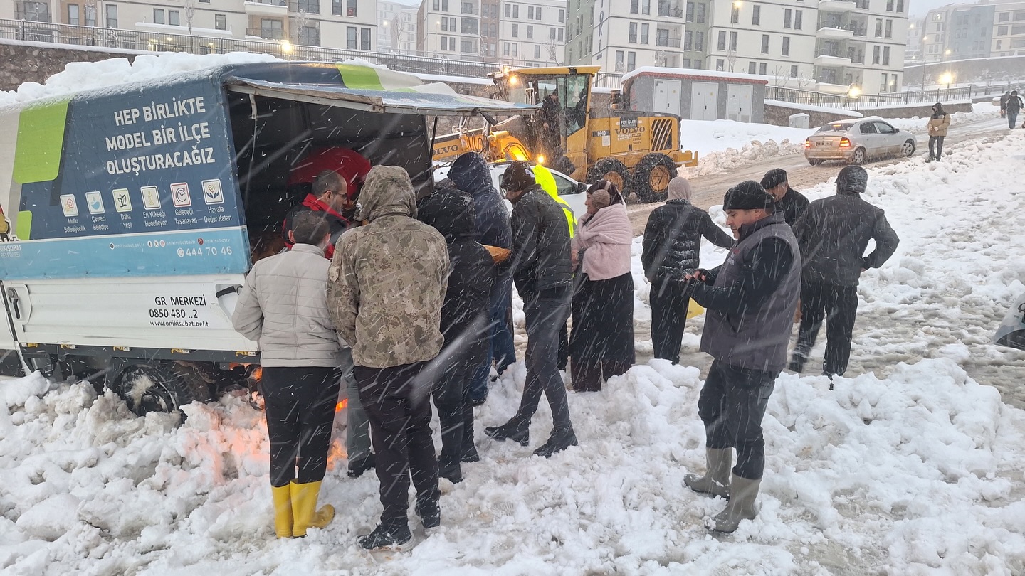 610394608 18441693289103332 281966480743416632 N