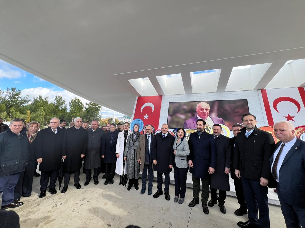 616269433 18301669213259159 5910261028728551301 N