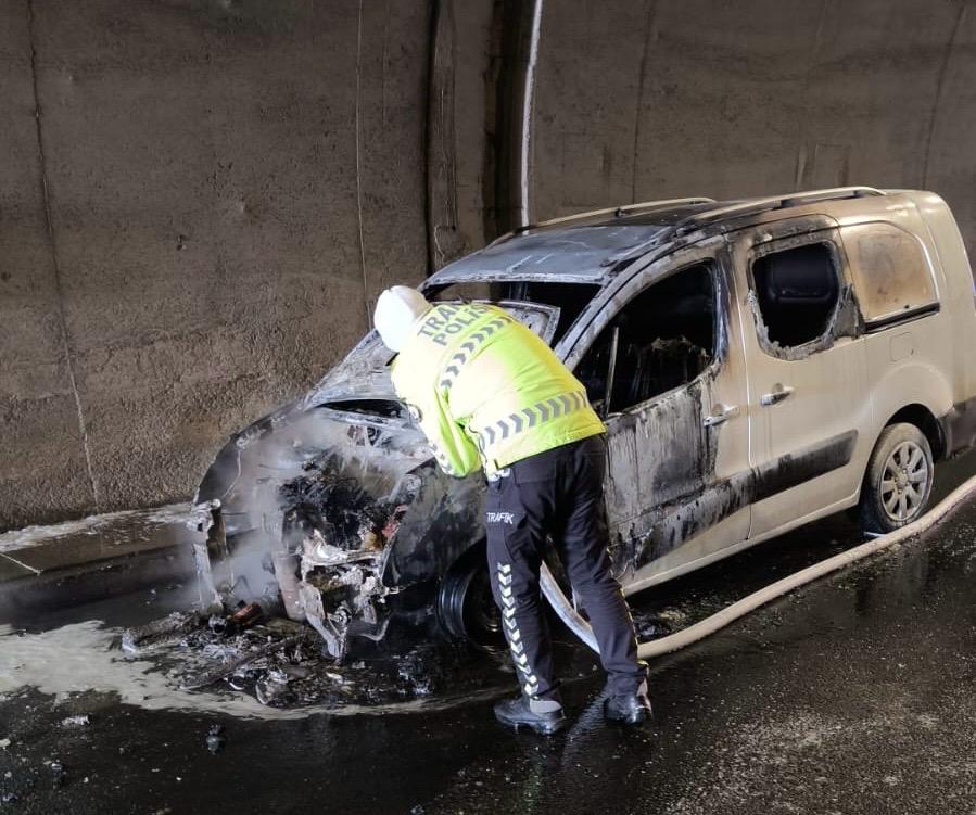 Eb21B317 A549 452D 8Bec D9Fc283Ba99D