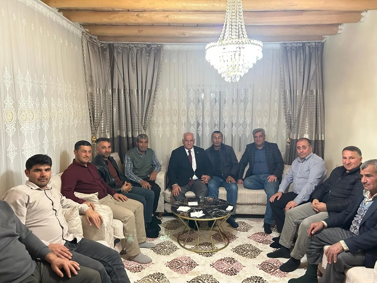 Selim Cuce Bozarmut Mahallesinde Vatandaslarla Bulustu 2