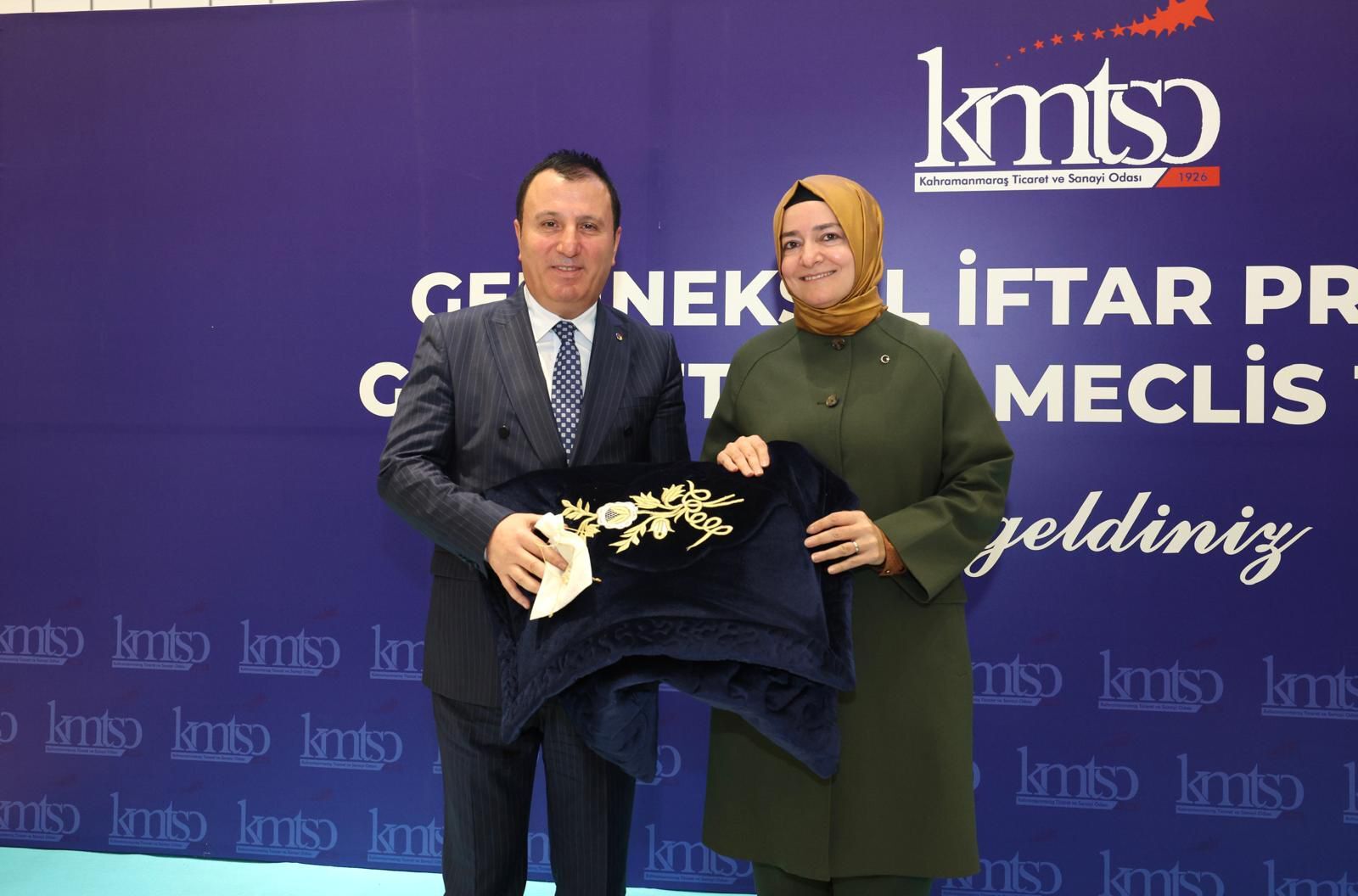 Bbac3Bef Bcd0 4A03 8524 E885F6Cea7A7