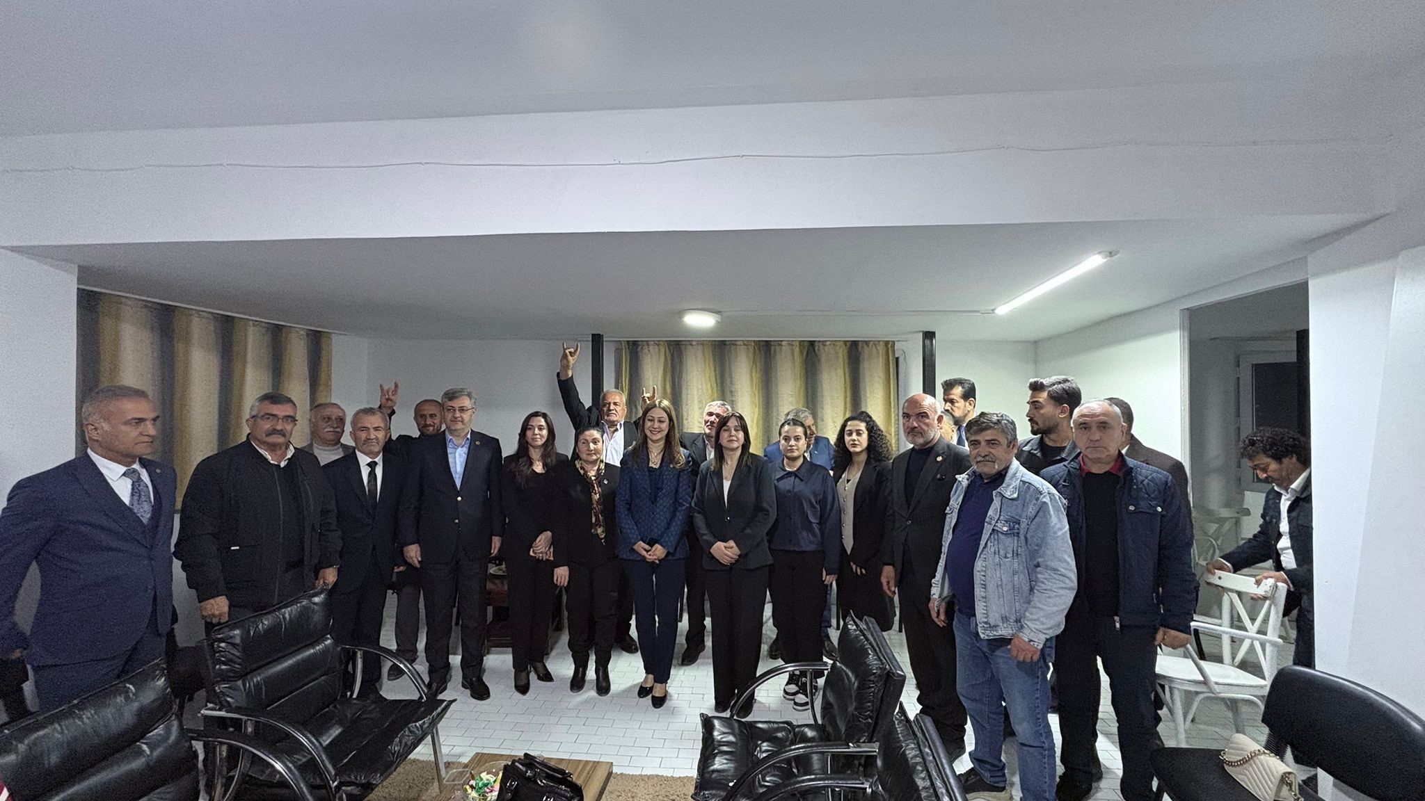 H Eh J Upd Xc A A 9 E U