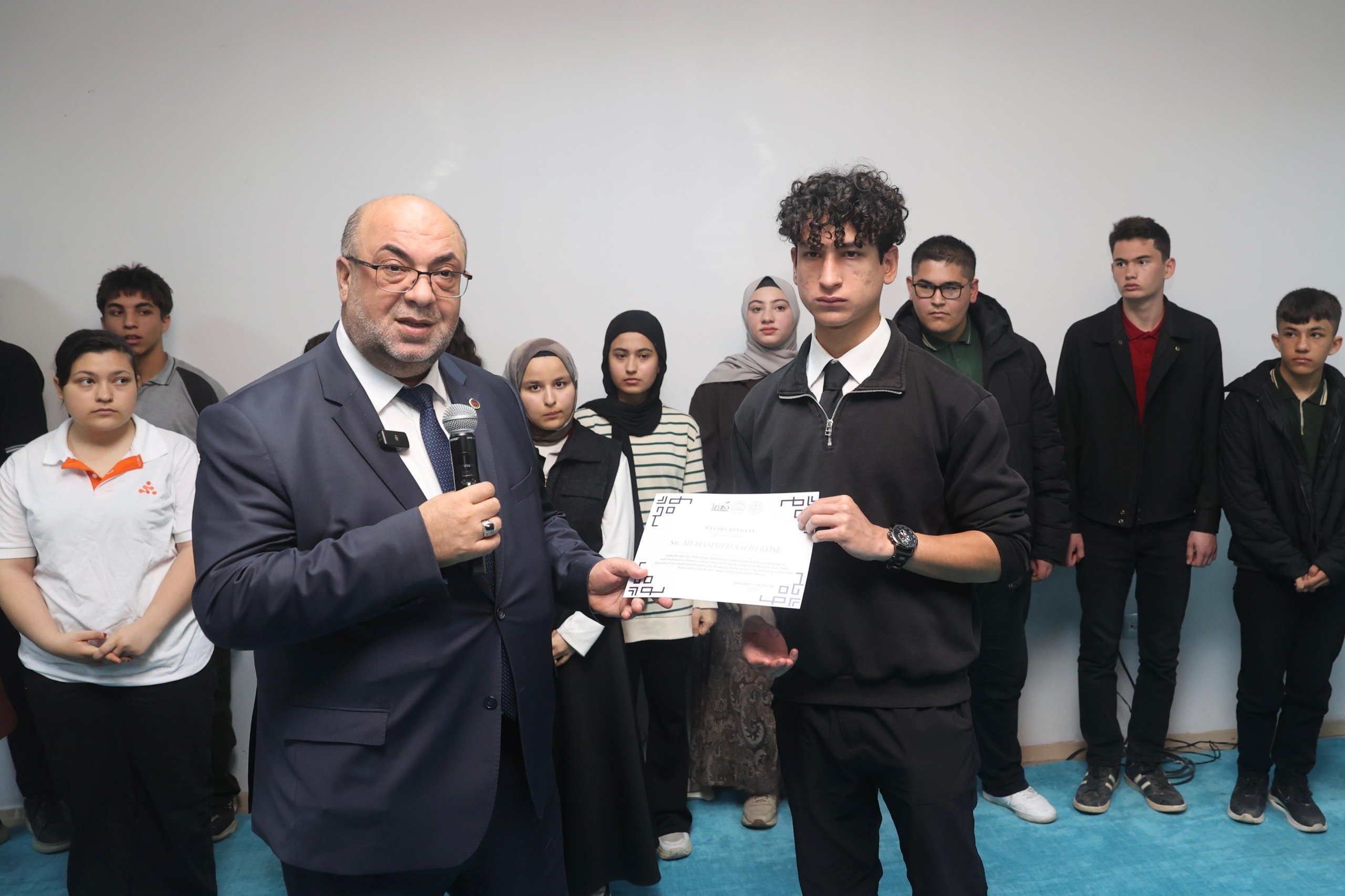 1F87018A 2Aa5 4672 9646 5C5F3B88Ae4F