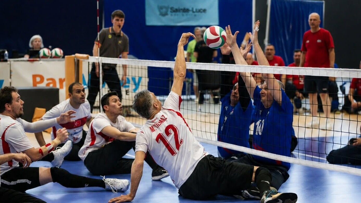 Oturarak Voleybol Milli Takımı (1)